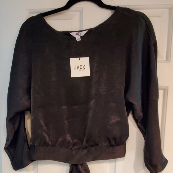 JACK BY BB DAKOTA

SOMEWHERE TO BE SATIN TOP WITH - Picture 7 of 7